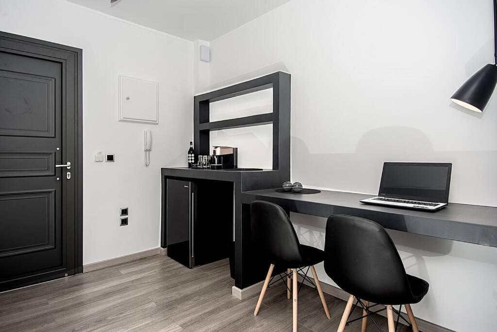 A & B Minimal Suite With Sea View In Argostoli מראה חיצוני תמונה