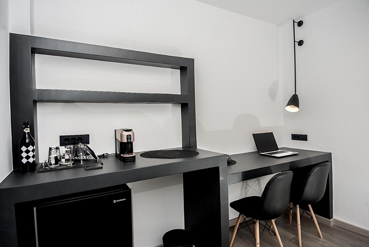 A & B Minimal Suite With Sea View In Argostoli מראה חיצוני תמונה