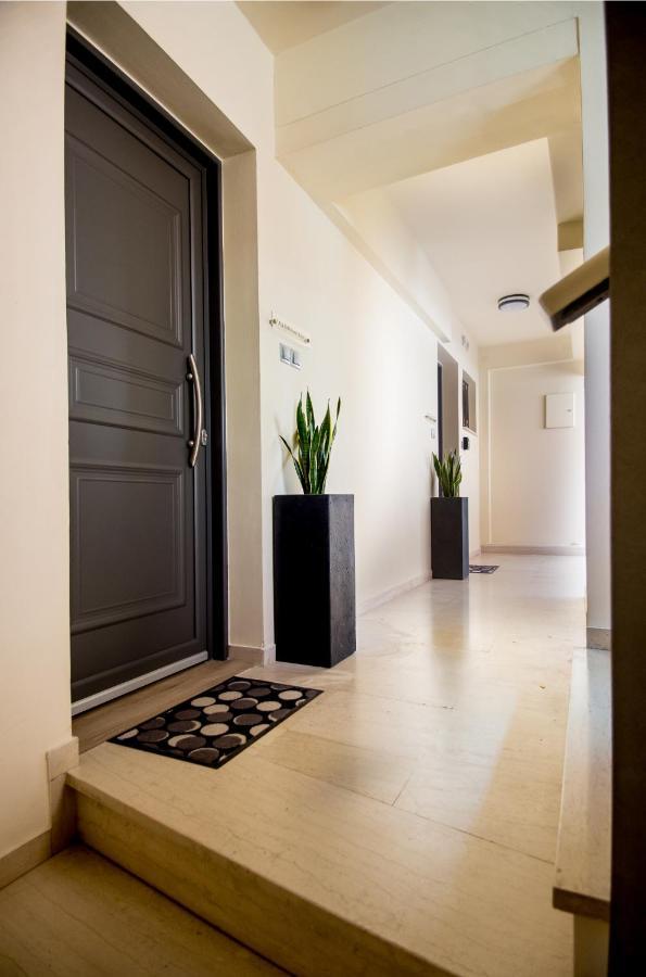 A & B Minimal Suite With Sea View In Argostoli מראה חיצוני תמונה