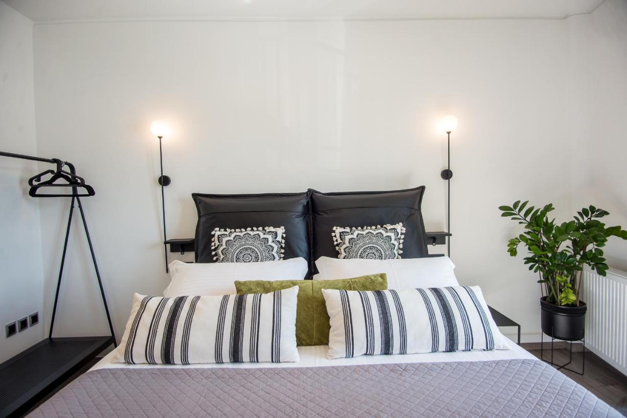 A & B Minimal Suite With Sea View In Argostoli מראה חיצוני תמונה