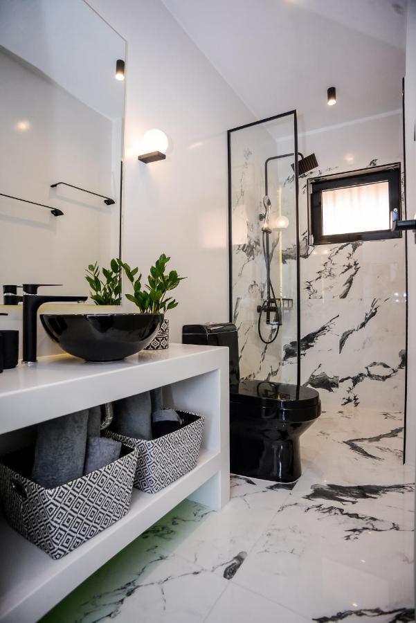 A & B Minimal Suite With Sea View In Argostoli מראה חיצוני תמונה